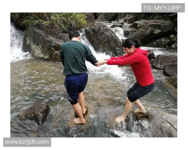 世界足坛巨星年龄差异对比看不同年代球员成长轨迹 世界足坛巨星年龄差异对比看不同年代球员成长轨迹